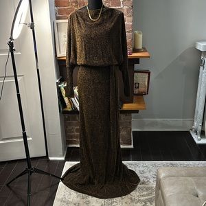 Cameo Form Fitting Metallic long dress.Size L in excellent condition.